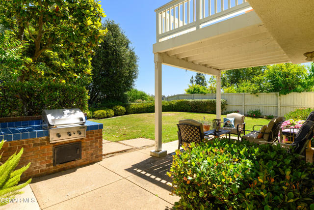 1663 Springhaven Avenue, Newbury Park CA: https://media.crmls.org/mediaz/86599ac2-a6f8-41d4-be88-101bd5cc6ba3.jpg