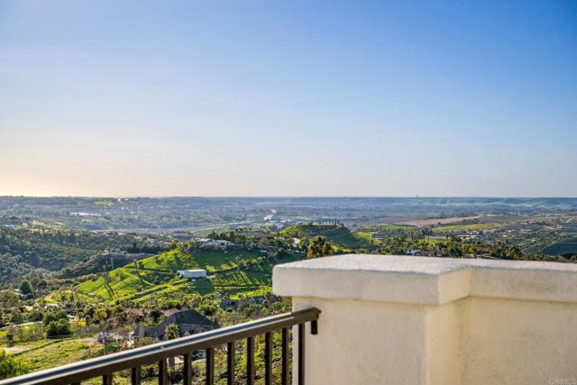 Detail Gallery Image 5 of 64 For 30809 Chateau Haut Briant, Bonsall,  CA 92003 - 5 Beds | 4/1 Baths