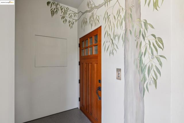 435 Tremont Avenue, Richmond CA: https://media.crmls.org/mediaz/865a40cf-8d9b-4fa2-a2d2-9fe780a1ed37.jpg