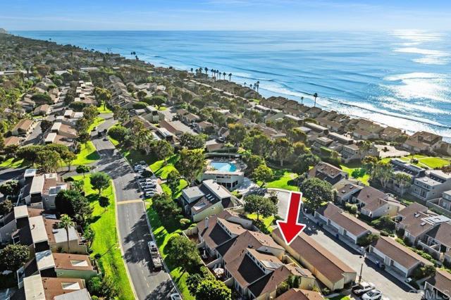 Detail Gallery Image 2 of 43 For 1813 Wilton Rd., Encinitas,  CA 92024 - 2 Beds | 2 Baths