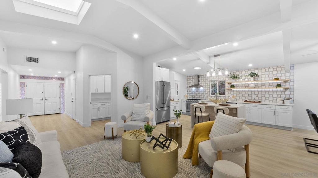 MLS #250043046SD image #9