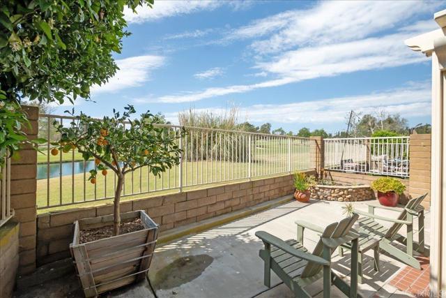 Detail Gallery Image 16 of 31 For 919 Wentworth Cir, Vista,  CA 92081 - 3 Beds | 2/1 Baths