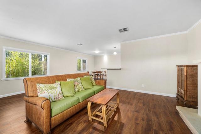 4160 Jade Street, Capitola CA: https://media.crmls.org/mediaz/865be6f7-f99d-45de-86e7-9d73119bd56d.jpg