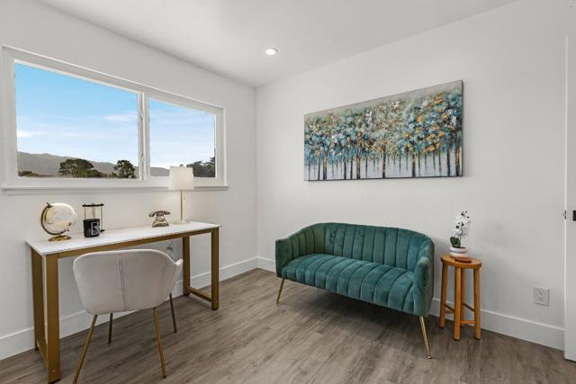 1104 Fassler Avenue, Pacifica CA: https://media.crmls.org/mediaz/865c1aaf-490c-41ed-80c8-b47dae3c5c15.jpg