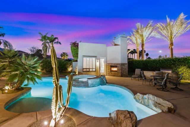 36066 Da Vinci Drive, Cathedral City CA: https://media.crmls.org/mediaz/865c6e09-c6d8-4740-bec6-0b34ef34d3df.jpg