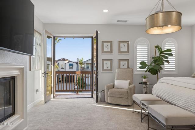 Detail Gallery Image 20 of 59 For 4045 Harbour Island Ln, Oxnard,  CA 93035 - 5 Beds | 3 Baths