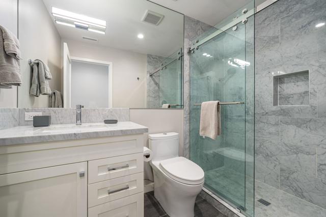 314 Forest Hills Drive, Rancho Mirage CA: https://media.crmls.org/mediaz/865f02d1-1487-4f55-8a5a-a50a1d351adf.jpg