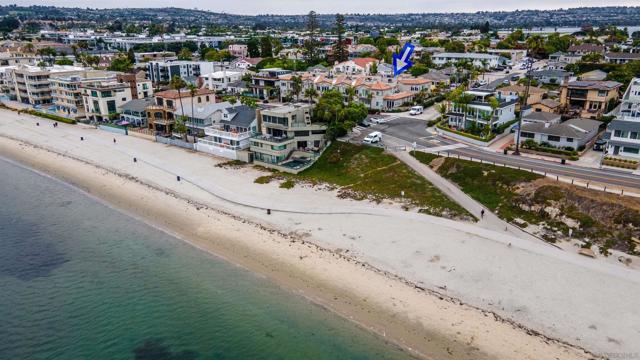 3701 Riviera Dr, San Diego CA: https://media.crmls.org/mediaz/865f0bcc-9a6c-488a-b2c6-d114f60bd4e8.jpg
