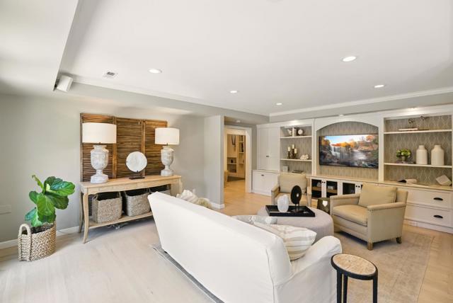 540 Parrott Drive, San Mateo CA: https://media.crmls.org/mediaz/865f2137-5ba7-4df8-a2fc-569badee147d.jpg