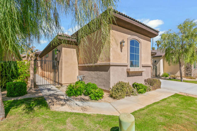 Image 36 of 38 For 49337 Nicholson Court