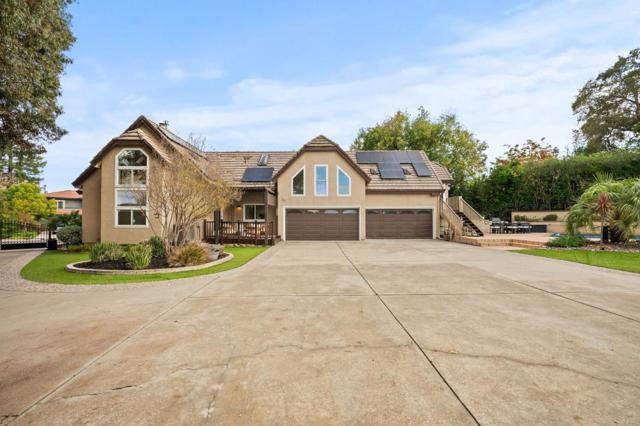 6607 Arlington Drive, Pleasanton CA: https://media.crmls.org/mediaz/865fd0a9-14fa-41b5-acde-604f2427b989.jpg