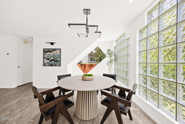 Detail Gallery Image 6 of 21 For 477 S Euclid Ave a,  Pasadena,  CA 91101 - 2 Beds | 2/1 Baths