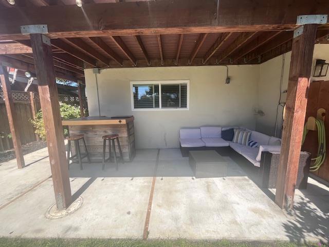 908 Bancroft Ave, Half Moon Bay CA: https://media.crmls.org/mediaz/86602388-48fc-4712-96f4-376a440f2242.jpg