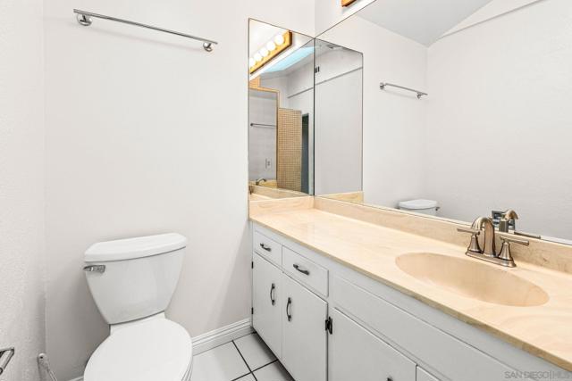 6763 Hibiscus Dr, Lemon Grove CA: https://media.crmls.org/mediaz/866076fa-b9d5-4b75-8f63-759c1f6ea135.jpg