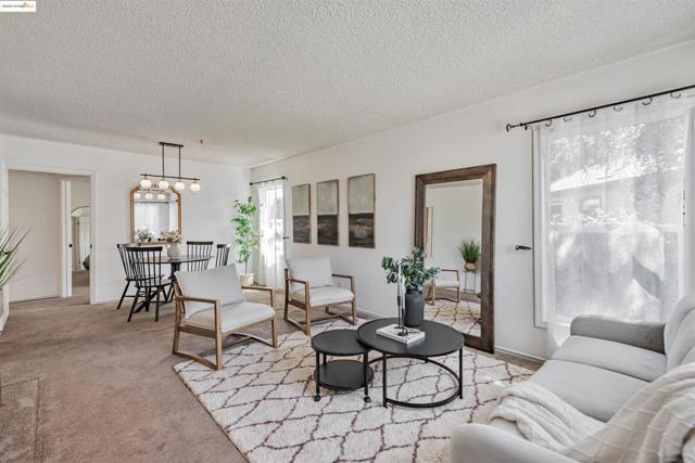 197 Georgia Way, San Leandro CA: https://media.crmls.org/mediaz/86619c17-eb3d-475a-8d6f-1379ba460658.jpg