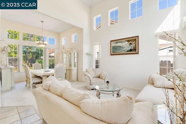 4305 Calsite Ct, Antioch CA: https://media.crmls.org/mediaz/86621c83-276e-4377-9bd9-1c7df621d7dd.jpg