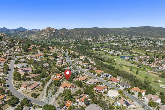 15519 Calistoga Dr., Ramona CA: https://media.crmls.org/mediaz/86622c76-7919-4e39-b464-c41b7b64bb37.jpg