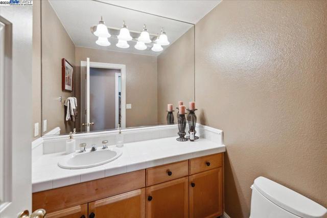 3761 SMALLWOOD COURT, Pleasanton CA: https://media.crmls.org/mediaz/86637307-b8ef-4f86-b67d-8f5cd3241866.jpg