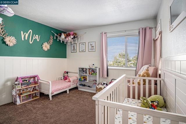 354 Hazelnut Lane, Oakley CA: https://media.crmls.org/mediaz/8664244b-1843-4360-bd4a-2719746a6149.jpg