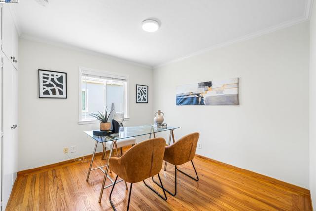 1457 Via El Monte, San Lorenzo CA: https://media.crmls.org/mediaz/8664b208-7f25-44c9-a231-1d0b51060971.jpg