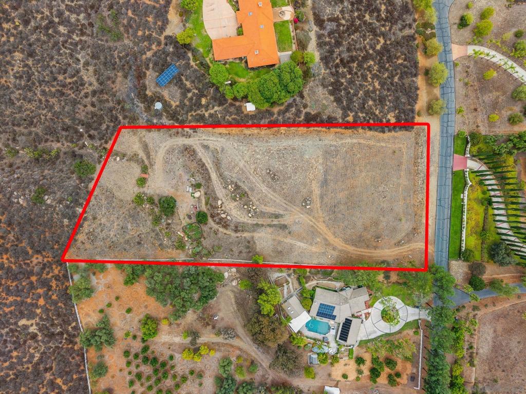 MLS #250040231SD image #14