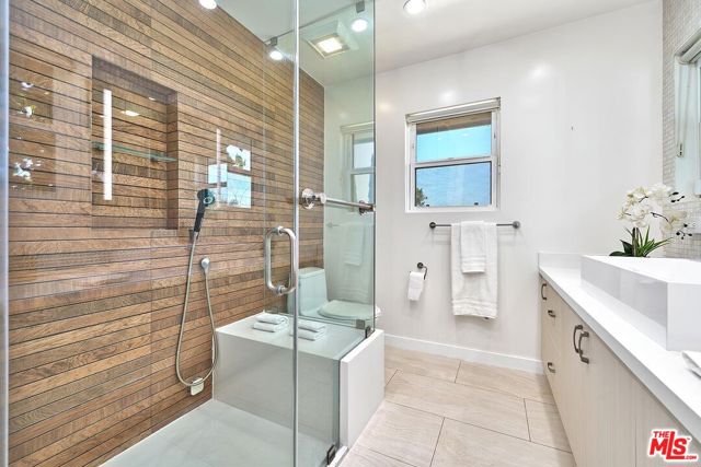 3001 Cloudcrest Road, La Crescenta CA: https://media.crmls.org/mediaz/86670d5e-3f96-4348-a846-5798527a6843.jpg