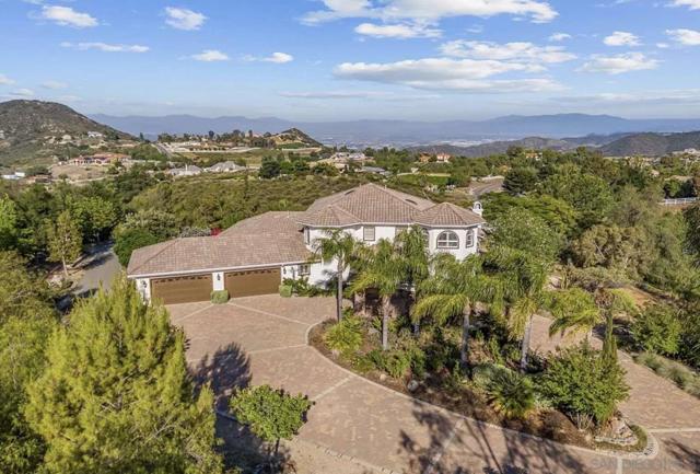 21100 Paseo Montana, Murrieta CA: https://media.crmls.org/mediaz/86696470-99db-4fb1-9042-dd57b7a61597.jpg