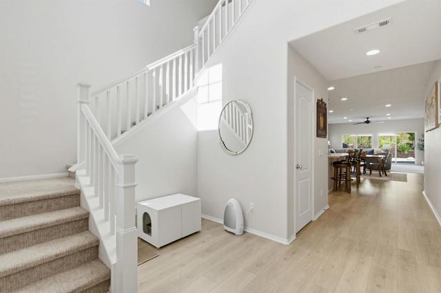 Detail Gallery Image 5 of 64 For 220 Pantaneiro Pl, Fallbrook,  CA 92028 - 3 Beds | 3 Baths