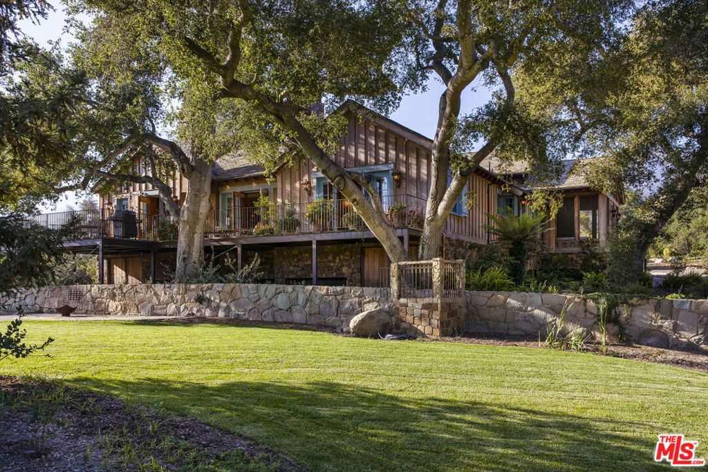 1780 Glen Oaks Drive