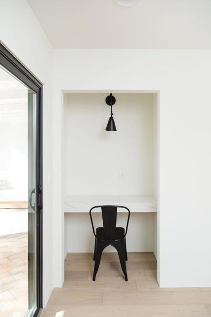 Image 30 of 41 For 1890 Basswood Avenue