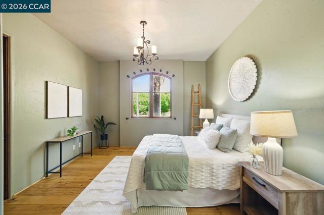 Image 33 of 60 For 1615 Lawrence Rd