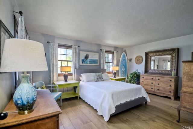 Detail Gallery Image 8 of 20 For 2241 California St, Oceanside,  CA 92054 - 4 Beds | 4/1 Baths