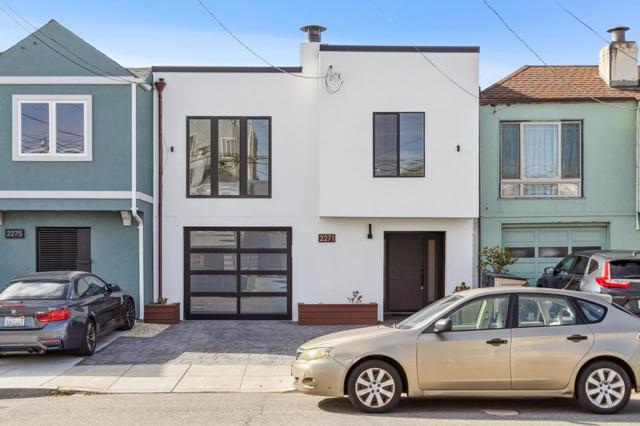 2271 40th Avenue, San Francisco CA: https://media.crmls.org/mediaz/866b22a1-1c2d-478a-b613-1b2b0e0af27f.jpg