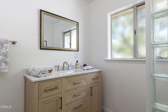 Detail Gallery Image 20 of 25 For 324 W California Bld #C,  Pasadena,  CA 91105 - 1 Beds | 1 Baths