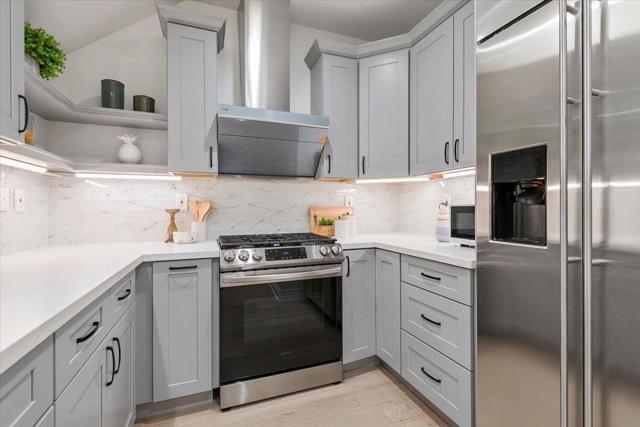 3003 Marcelli Circle, Los Altos CA: https://media.crmls.org/mediaz/866e2c48-3811-4963-bb05-55db8f22d57d.jpg
