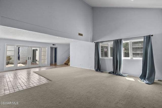 4411 Regents Court, Westlake Village CA: https://media.crmls.org/mediaz/866ebe6c-28b3-4a40-9176-6a9a6243d3c1.jpg