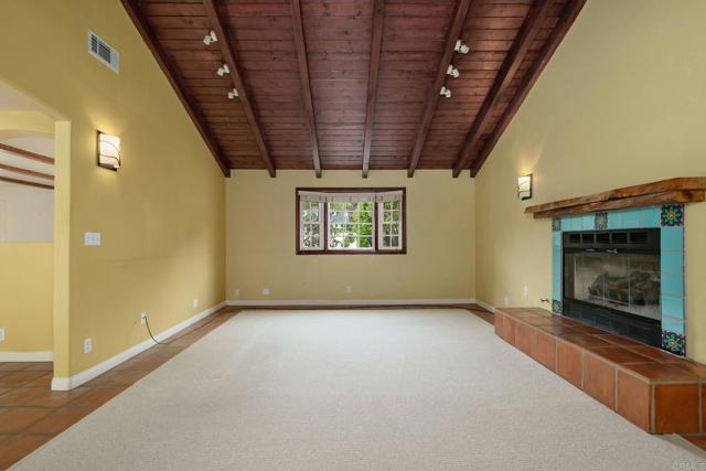 Detail Gallery Image 17 of 64 For 398 Aliso St, Ventura,  CA 93001 - 4 Beds | 3/1 Baths