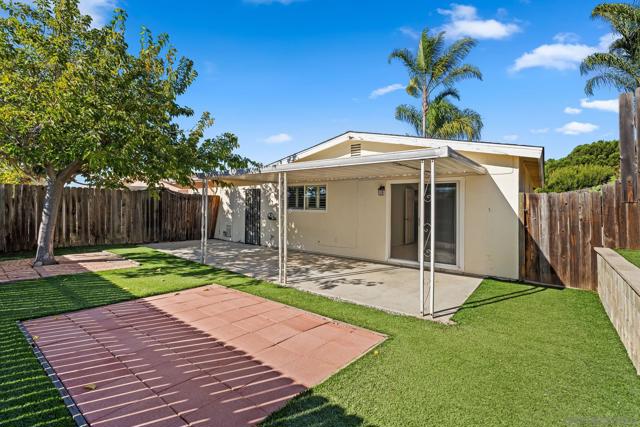 3511 Badillo Rd, San Marcos CA: https://media.crmls.org/mediaz/86701a32-c7f5-4d09-b788-6d4fb51da439.jpg