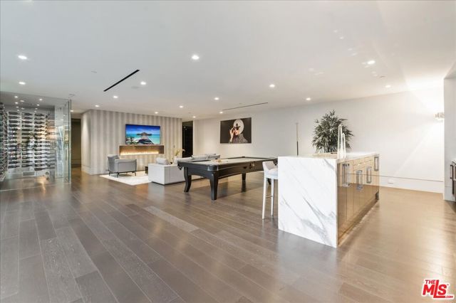 1620 Carla, Beverly Hills CA: https://media.crmls.org/mediaz/86704479-f408-491c-8fc9-4560aed7f6b9.jpg