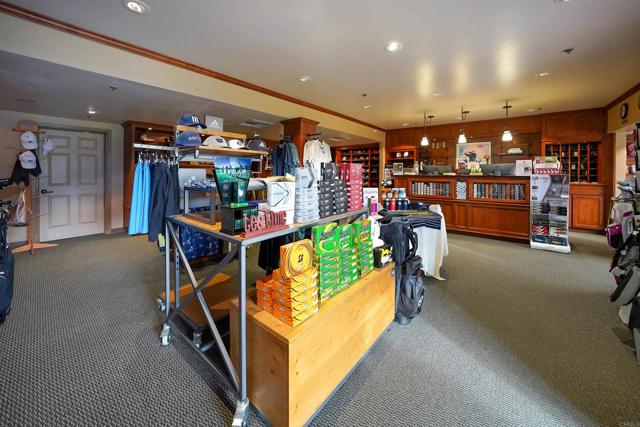 23822 Green Haven Lane, Ramona CA: https://media.crmls.org/mediaz/86730caa-2c48-4ad4-8831-475b12be44b3.jpg