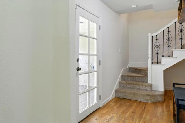 20 Grainger Lane, Santa Cruz CA: https://media.crmls.org/mediaz/86737356-095c-42d8-a81a-d61a7a580f38.jpg