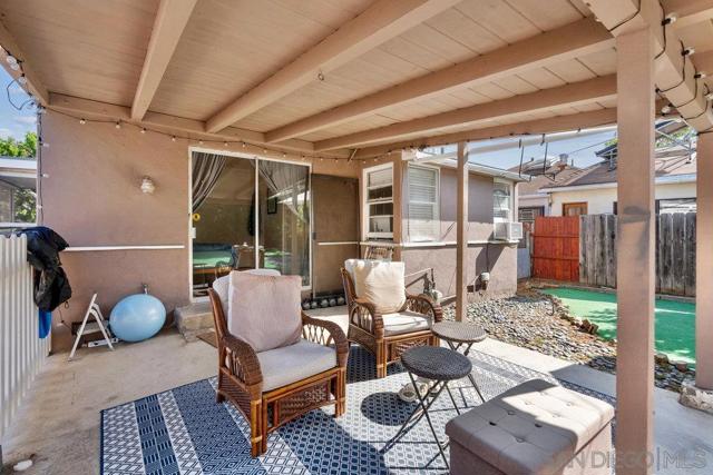 1260 LAW, San Diego CA: https://media.crmls.org/mediaz/86747a12-780b-4be3-95f0-c30f43e32ba3.jpg
