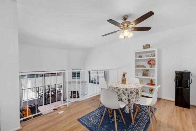 Detail Gallery Image 7 of 23 For 14293 Foothill Blvd #19,  Sylmar,  CA 91342 - 2 Beds | 2/1 Baths