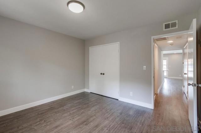 5025 Collwood Way, San Diego CA: https://media.crmls.org/mediaz/86795a11-bcca-478a-b7ae-42b97b438ce8.jpg