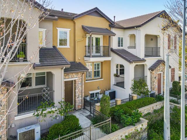 859 N King Road, San Jose CA: https://media.crmls.org/mediaz/86799c33-c057-4b56-8a07-8c4aa2ca0c0d.jpg