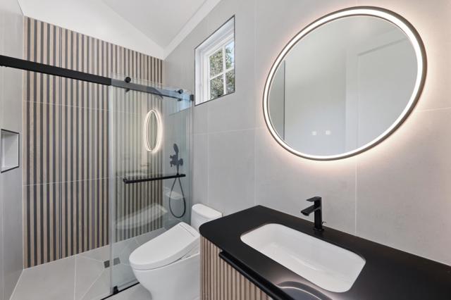 85 Fagan Drive, Hillsborough CA: https://media.crmls.org/mediaz/867e1a15-4f55-42b7-b4f5-ae121905914c.jpg