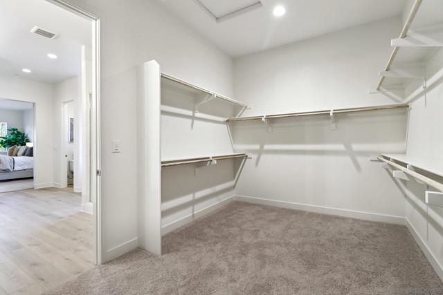 29527 Viking View Ln, Valley Center CA: https://media.crmls.org/mediaz/868022f2-0287-4cda-a809-f4a80cc71bd0.jpg