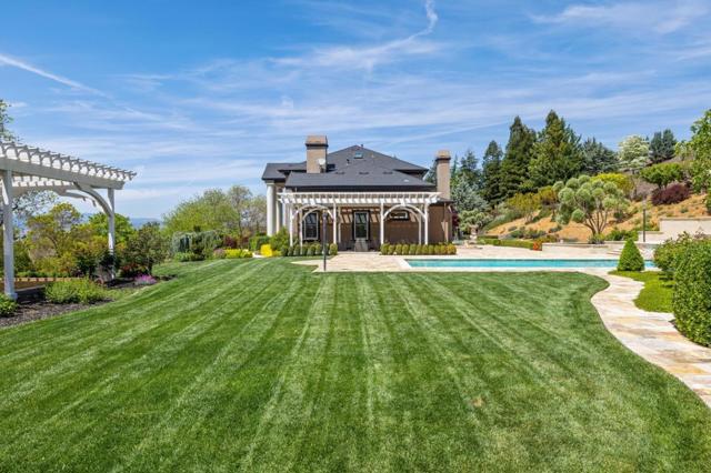 9540 Via Del Oro, Gilroy CA: https://media.crmls.org/mediaz/86803d02-5ac5-4c73-8200-5ce4db1b235e.jpg