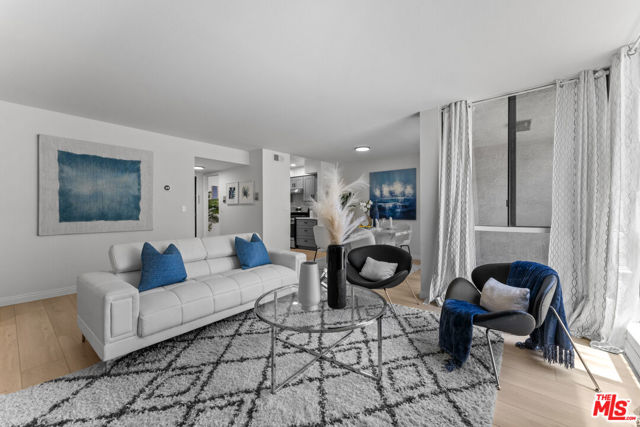 1815 Glendon Avenue, Los Angeles CA: https://media.crmls.org/mediaz/8680982a-aeb9-4627-a837-7a972435fae0.jpg