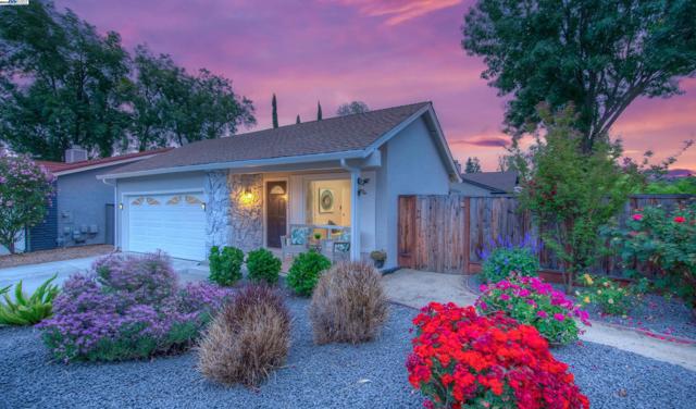 1392 Springview Ct., Concord CA: https://media.crmls.org/mediaz/86809f51-153d-4e55-bb3b-1381b478586d.jpg